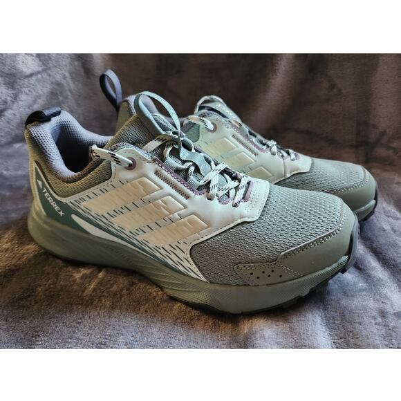 Women's • TERREX  97 Tracefinder Trail Running Shoes, size 7.5 - Picture 1 of 7